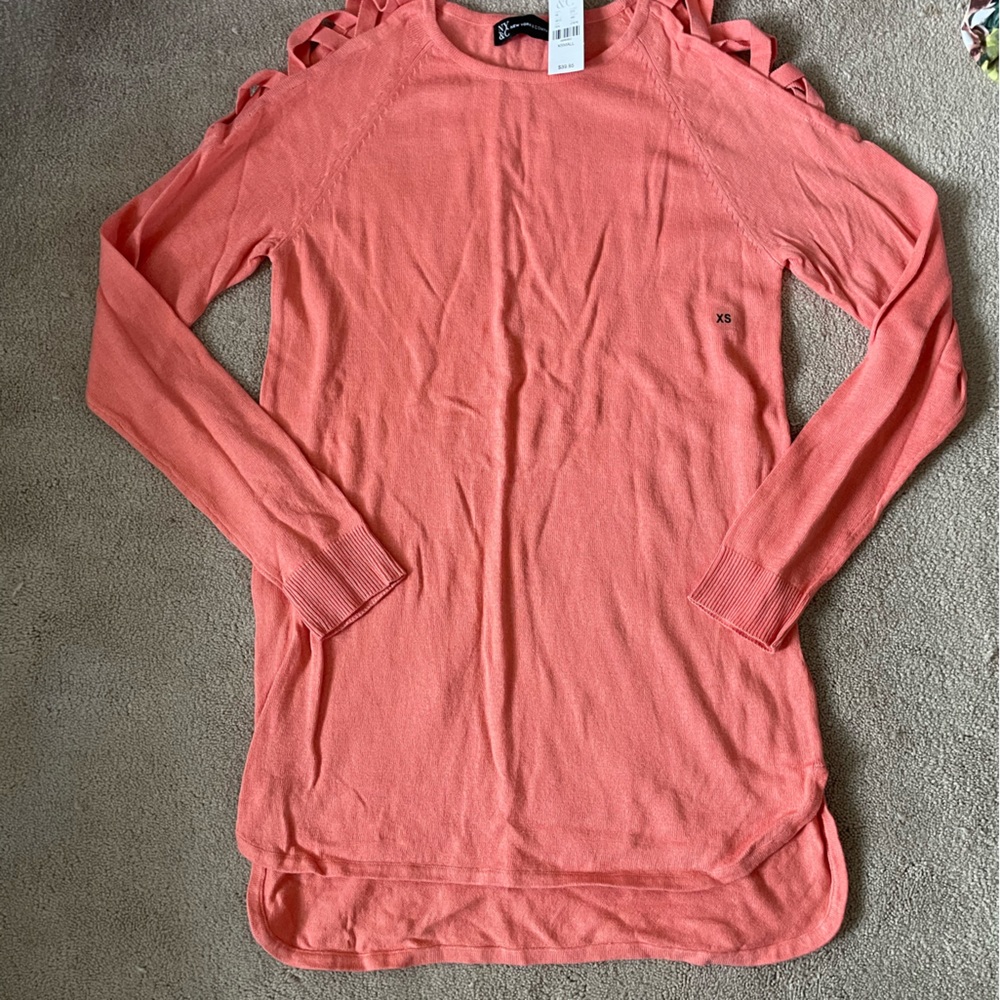 NWT New York and Company High / Low Lace Up Cold Shoulder Sweater